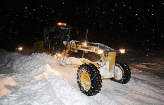 Bayburt'ta şiddetli rüzgar