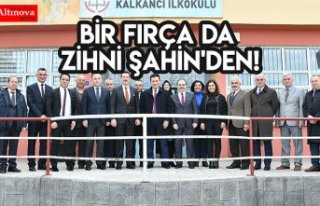 Bir fırça da Zihni Şahin'den!