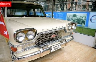 'Devrim'i yeni yerinde 105 bin kişi ziyaret...