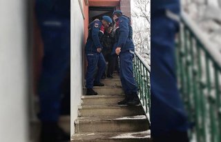 Diyaliz hastasının yardımına jandarma yetişti