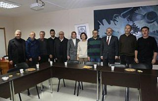 Fatih Metin, meslek odalarını ziyaret etti