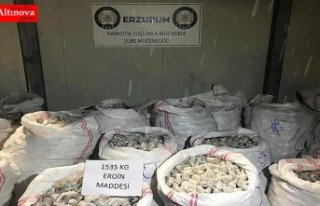 Film gibi operasyonla rekor uyuşturucuyu ele geçirdiler