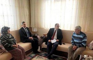 Kaymakam Üçer'den ev ziyaretleri