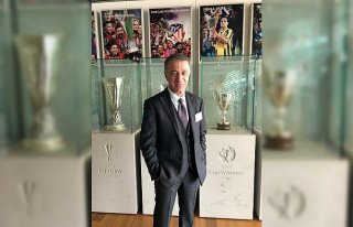Trabzonspor Başkanı Ağaoğlu'ndan UEFA açıklaması