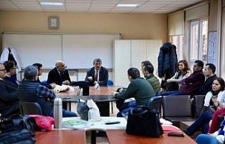 Belediye Başkanı Akın'dan okul ziyaretleri