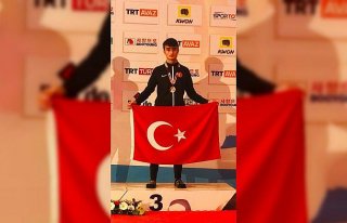 Kavaklı tekvandocu Arslan Demir, bronz madalya kazandı