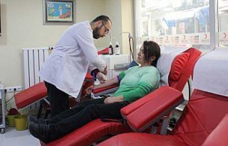 Samsun'da kadınlardan Minik Öykü'ye destek