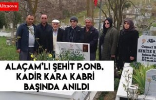 ALAÇAM’LI ŞEHİT P.ONB. KADİR KARA KABRİ BAŞINDA...