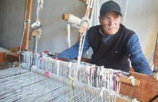 Çeyizlerin olmazsa olmazı dokuma yollukları yaşatmaya...