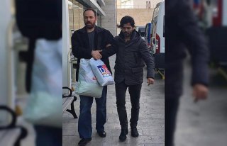 FETÖ'den gözaltına alınan eski komiser yardımcısına...