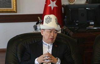 Kırgız doktorlara Türkiye'de eğitim