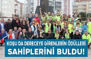 KOŞU DA DERECEYE GİRENLERİN ÖDÜLLERİ SAHİPLERİNİ...