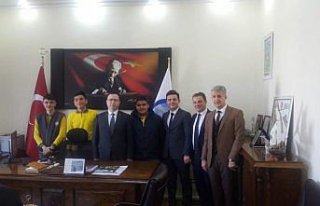 Yarışmalarda dereceye giren öğrenciler ödüllendirildi