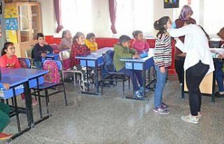 Yeşilyurt'ta öğrencilerin diş sağlığı kontrol...