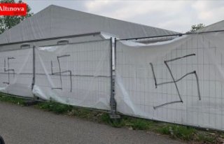 Almanya'da ramazan çadırlarına ırkçı saldırı