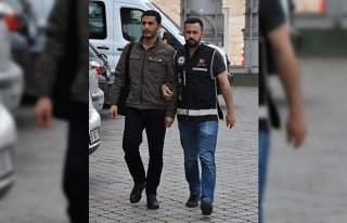 Aranan FETÖ şüphelisi Samsun'da sahte kimlikle...