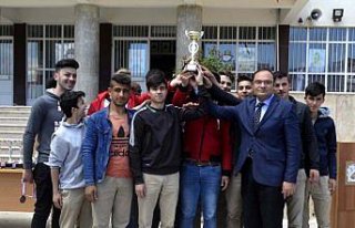 Merzifon'da başarılı öğrencilere ödül