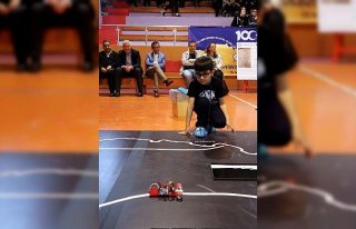 Öğrencilerin robotları 