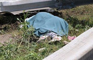 Anadolu Otoyolu'nda otomobil refüje çarptı: 1 ölü,...