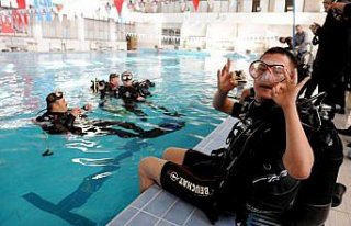Bağcılar'daki engelli dalıcı dalış eğitim merkezi...