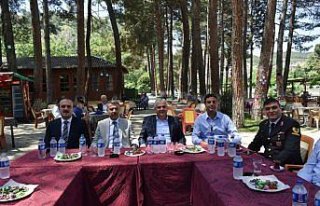 Boyabat'ta bayramlaşma töreni