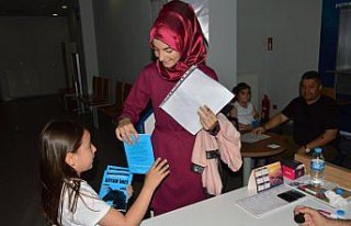 İş Bankasından çocuklara karne hediyesi