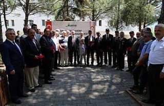 Kıbrıs gazilerine madalya ve berat