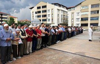 Muhammed Mursi için gıyabi cenaze namazı