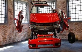 Tofaş Bursa Anadolu Arabaları Müzesi, yaz tatilinde...