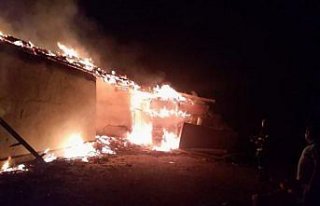 Amasya'da ahır yangını