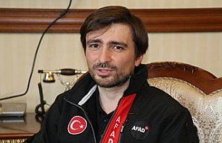 Düzce'deki sel ve heyelanda mahsur kalanları kurtarma...