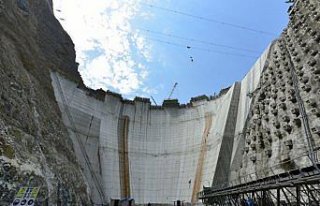 Türkiye'nin en büyük barajında yüzde 68'lik fiziki...