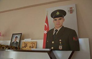 Vali Dağlı Suriye'de yaralanan askeri ziyaret etti