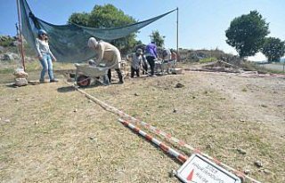 Hadrianaupolis'te 2. yüzyıla ait mezar bulundu
