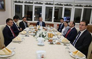 Tayini çıkan vali yardımcısı ve kaymakamlara...