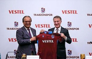 Trabzonspor'un forma göğüs sponsoru 3 yıl Vestel...