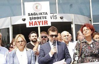 Bafra Devlet Hastanesinde iki polisin doktoru darbettiği...