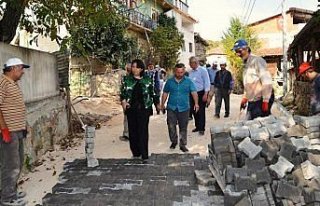 Başkan Özel, mahallelerdeki çalışmaları inceledi