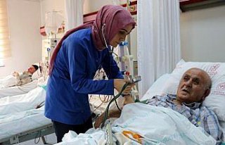 Darp edilmek istenen hemşireden insanlık dersi