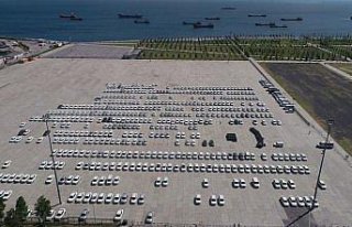 Yenikapı'da ihtiyaç fazlası olduğu iddiasıyla...