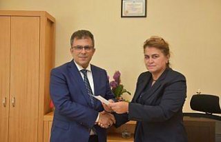 Belediye başkanı maaşını Mehmetçik'e bağışladı