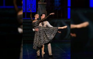 SAMDOB “Çalıkuşu“ balesini sahneledi