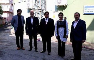 Samsun'da yükümlüler cami boyadı