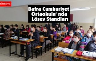Bafra Cumhuriyet Ortaokulu' nda Lösev Standları