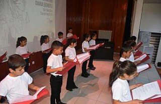 Boyabat'ta 24 Kasım Öğretmenler Günü kutlandı