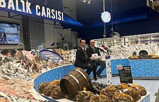 CarrefourSA deniz mahsulü çeşitliliğine kara midyeyi...