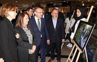 Emniyetin projesinde kız öğrenciler 