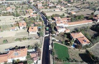Ezinepazar köyünde yollar asfaltlandı