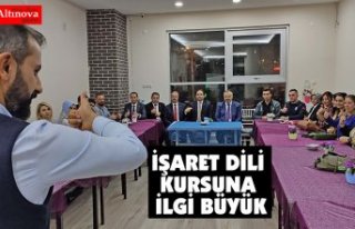 İŞARET DİLİ KURSUNA İLGİ BÜYÜK