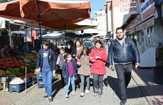 Özel öğrencilerden esnaf ziyareti